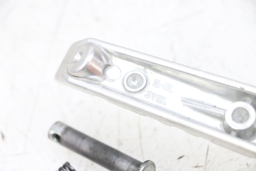 photo de CALE PIED ARRIERE GAUCHE YAMAHA MT-07 MT07 ABS 700 (2018 - 2020) - Zoom état d’usage