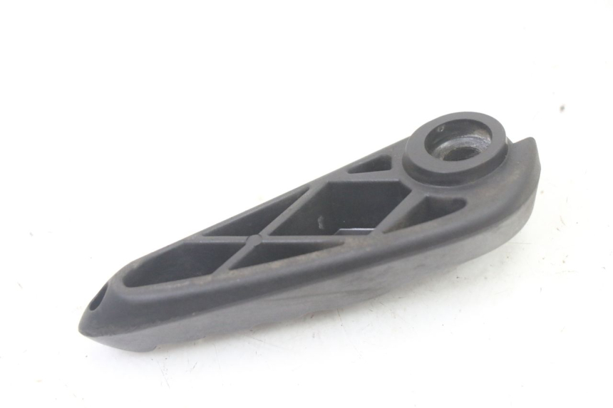 photo de CALE PIED ARRIERE GAUCHE MBK OVETTO 4T 50 (2008 - 2016) - Zoom état d’usage