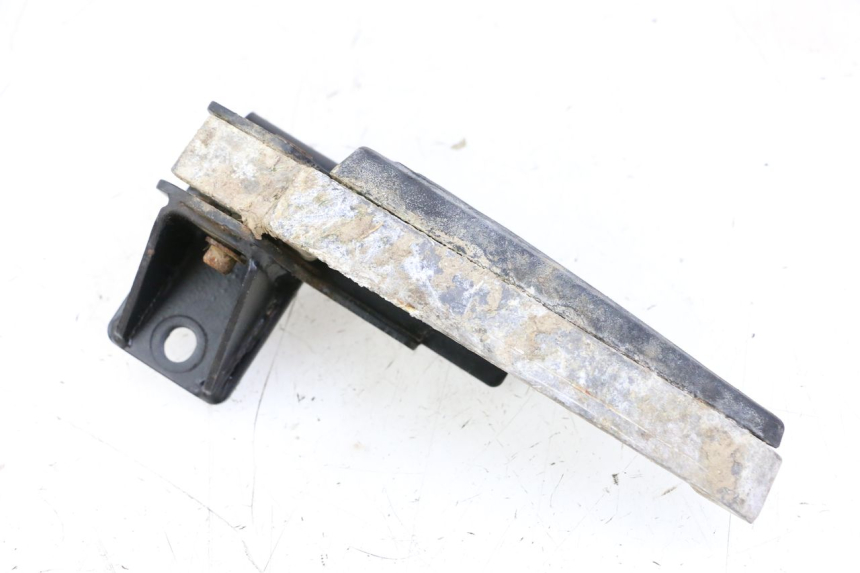 photo de CALE PIED ARRIERE GAUCHE PEUGEOT CITYSTAR 50 (2013 - 2017) - Autre angle de vue