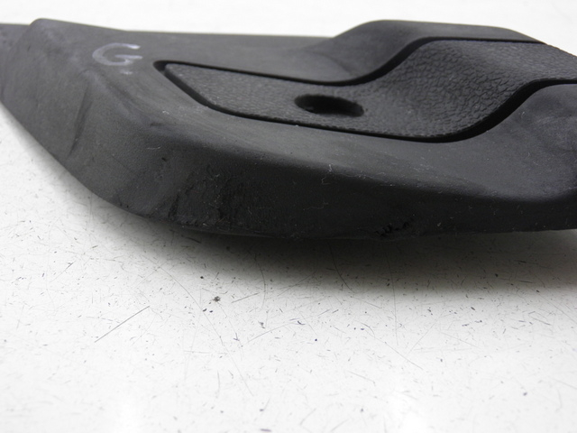 photo de CALE PIED ARRIERE GAUCHE PIAGGIO X9 EVOLUTION 125 (2003 - 2007) - Détail de la pièce