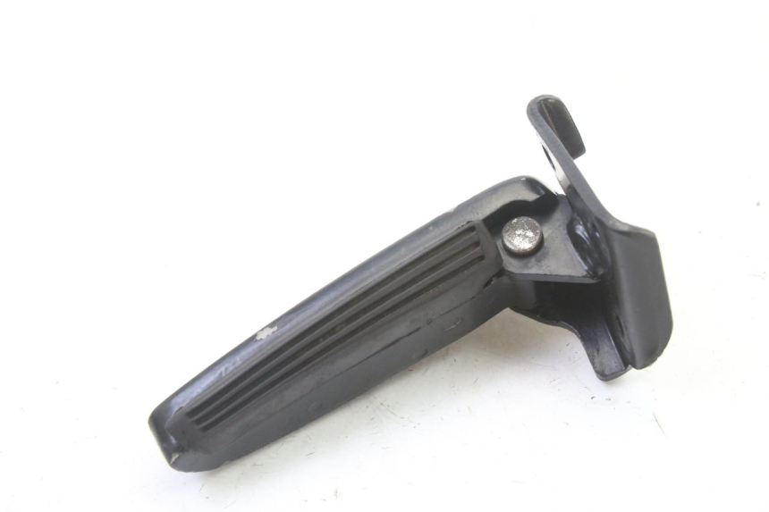 photo de CALE PIED ARRIERE GAUCHE GILERA RUNNER SL 50 (2006 - 2009) - Zoom état d’usage