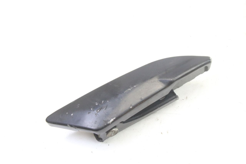 photo de CALE PIED ARRIERE GAUCHE APRILIA SR 2T 50 (2018 - 2022) - Autre angle de vue