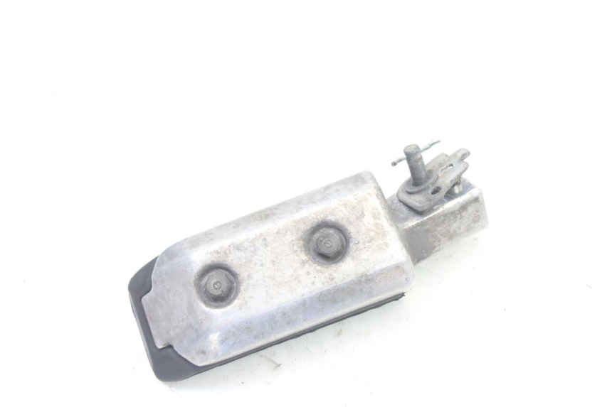 photo de CALE PIED ARRIERE GAUCHE HONDA ST PAN EUROPEAN 1300 (2002 - 2013) - Zoom état d’usage