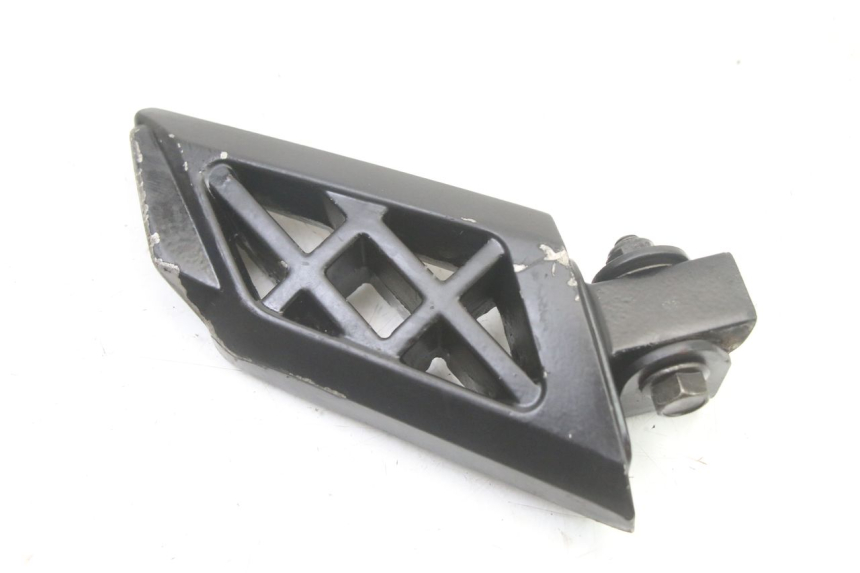 photo de CALE PIED ARRIERE GAUCHE PEUGEOT STREETZONE I 2T 50 (2018 - 2020) - Autre angle de vue