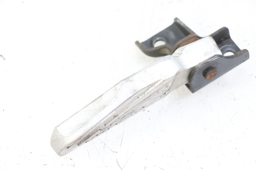 photo de CALE PIED ARRIERE GAUCHE PEUGEOT TWEET PRO CARGO 50 (2018 - 2022) - Zoom état d’usage