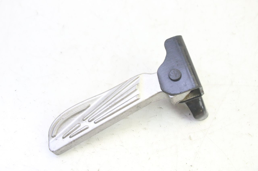 photo de CALE PIED ARRIERE GAUCHE PEUGEOT TWEET PRO EFI 4T 50 (2021 - 2022) - Vue principale