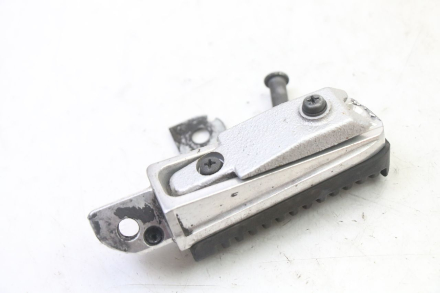 photo de CALE PIED ARRIERE GAUCHE YAMAHA XJ6 ABS 600 (2008 - 2016) - Vue d’ensemble