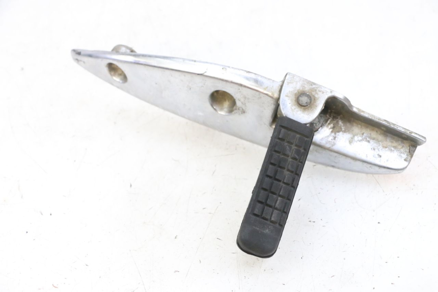 photo de CALE PIED ARRIERE GAUCHE KYMCO ZING 125 (1997 - 2003) - Vue principale