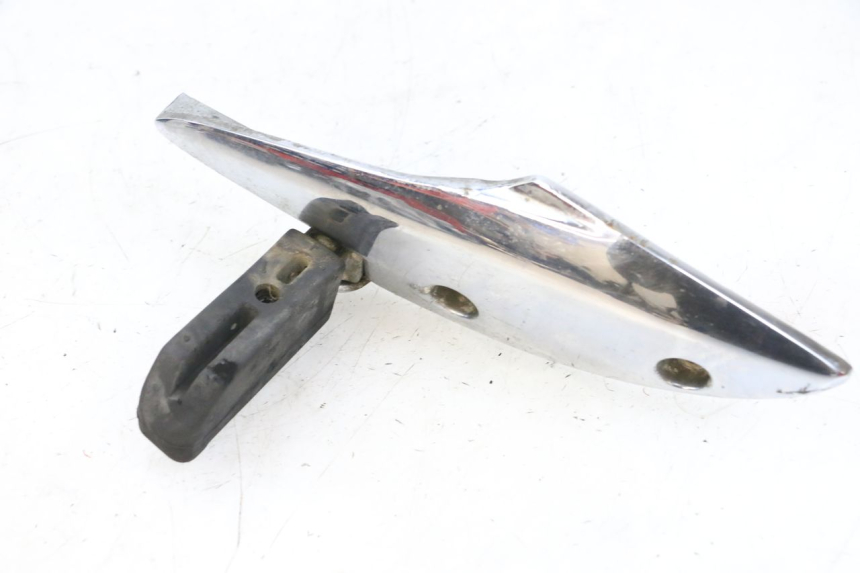 photo de CALE PIED ARRIERE GAUCHE KYMCO ZING 125 (1997 - 2003) - Gros plan technique