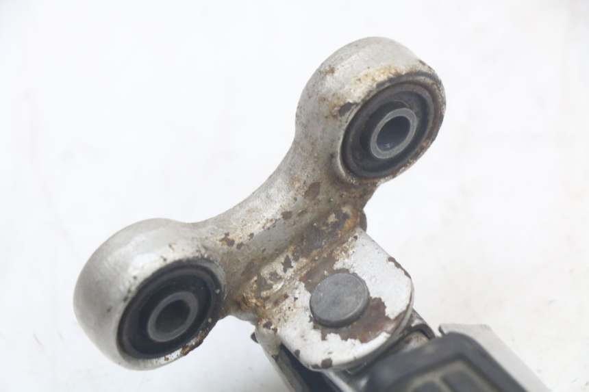 photo de CALE PIED AVANT DROIT YAMAHA FJ 3CX 1200 (1986 - 1996) - Détail de la pièce