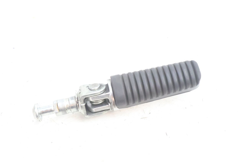 photo de CALE PIED AVANT DROIT YAMAHA FZ8 800 (2010 - 2016) - Vue principale