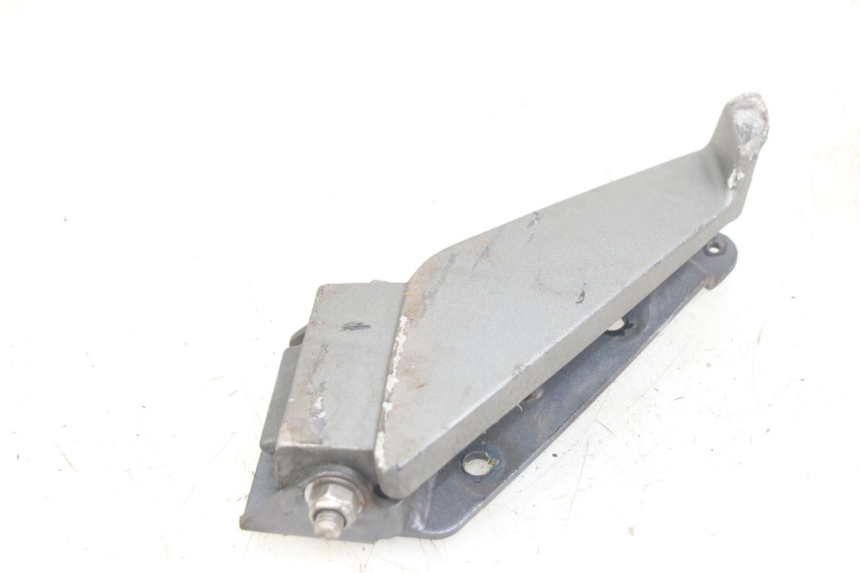 photo de CALE PIED AVANT DROIT PEUGEOT GEOPOLIS RS 125 (2007 - 2009) - Autre angle de vue