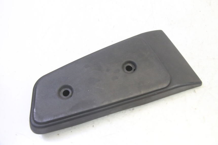 photo de CALE PIED AVANT DROIT PIAGGIO MP3 RL 250 (2006 - 2010) - Vue principale