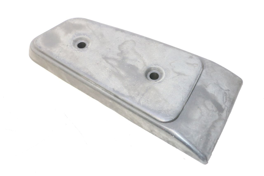 photo de CALE PIED AVANT DROIT PIAGGIO MP3 500 (2011 - 2015) - Gros plan technique