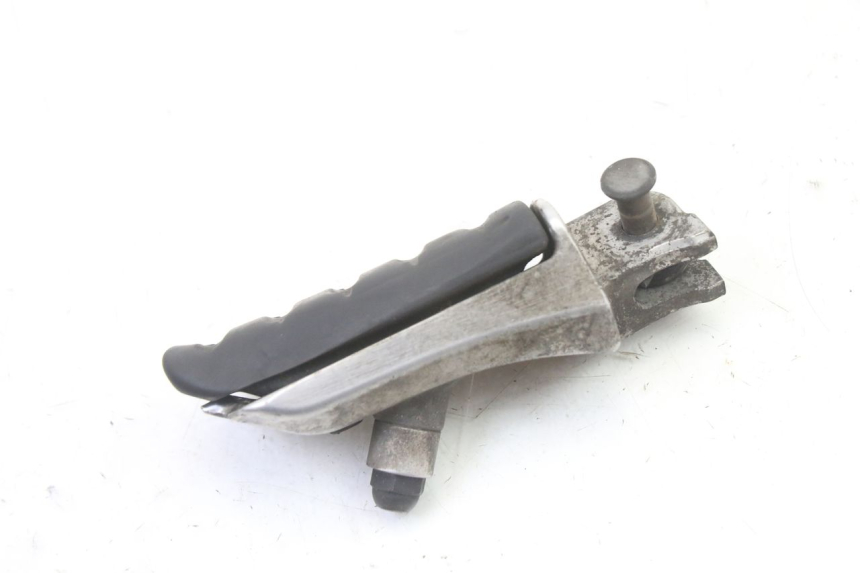 photo de CALE PIED AVANT DROIT HONDA NTV DEAUVILLE ABS 700 (2007 - 2016) - Détail de la pièce