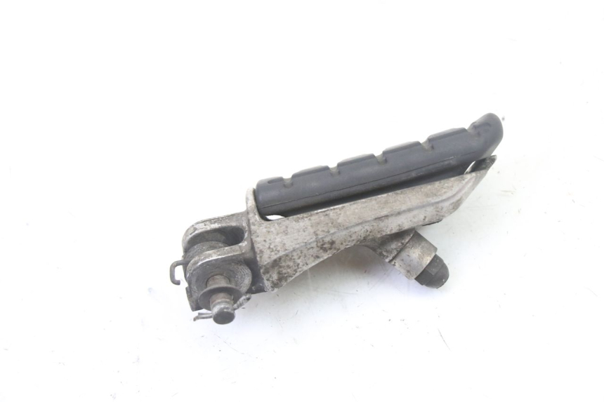 photo de CALE PIED AVANT DROIT HONDA NTV DEAUVILLE ABS 700 (2007 - 2016) - Zoom état d’usage