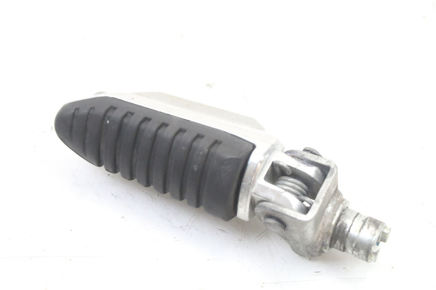 photo de CALE PIED AVANT DROIT SUZUKI GSX F GSXF 650 (2007 - 2015) - Autre angle de vue