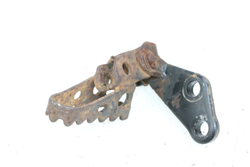 photo de CALE PIED AVANT DROIT SUZUKI TS X 80 (1984 - 1988) - Zoom état d’usage