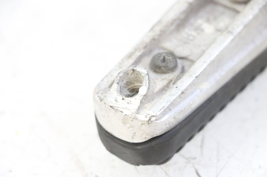 photo de CALE PIED AVANT DROIT YAMAHA XJ6 ABS 600 (2008 - 2016) - Autre angle de vue