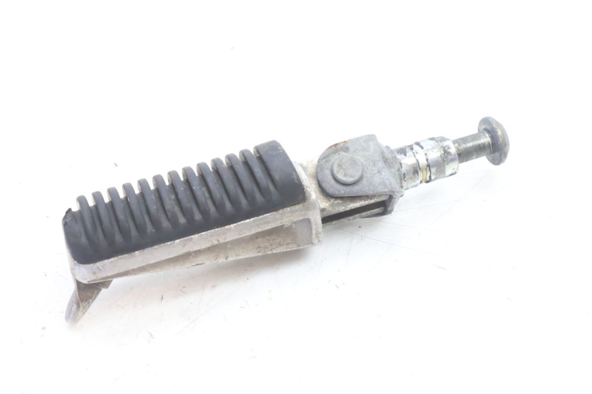 photo de CALE PIED AVANT DROIT YAMAHA XJR 1300 (1998 - 2002) - Autre angle de vue