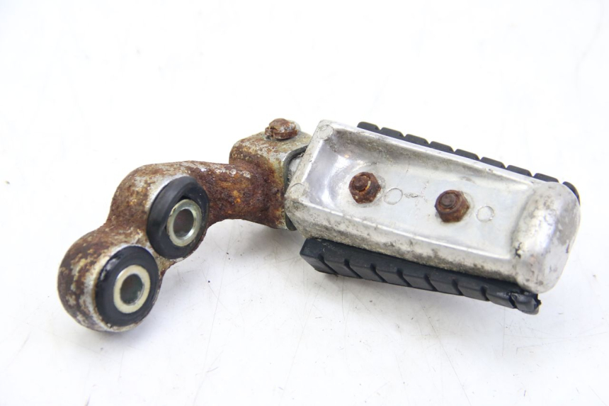 photo de CALE PIED AVANT DROIT YAMAHA XV VIRAGO 750 (1984 - 1998) - Autre angle de vue