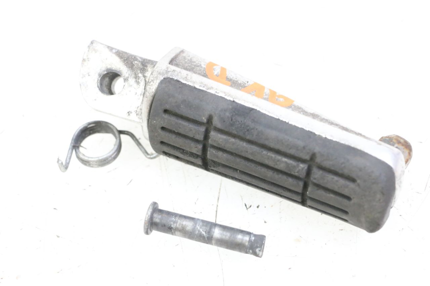 photo de CALE PIED AVANT DROIT YAMAHA XJ6 600 (2008 - 2016) - Vue principale