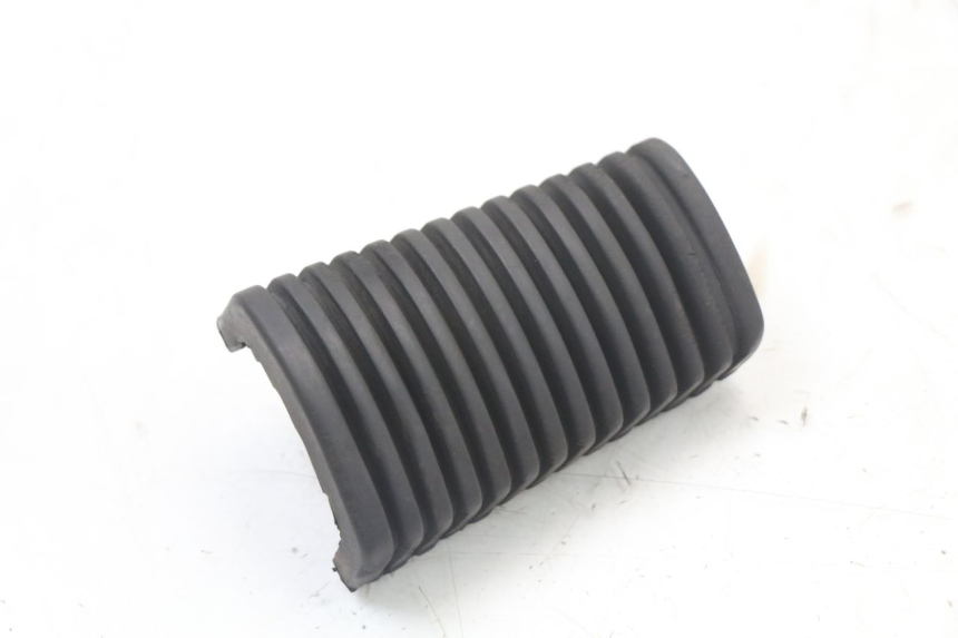 photo de CALE PIED AVANT DROIT YAMAHA XVS DRAG STAR DRAGSTAR 650 (1997 - 2007) - Vue principale