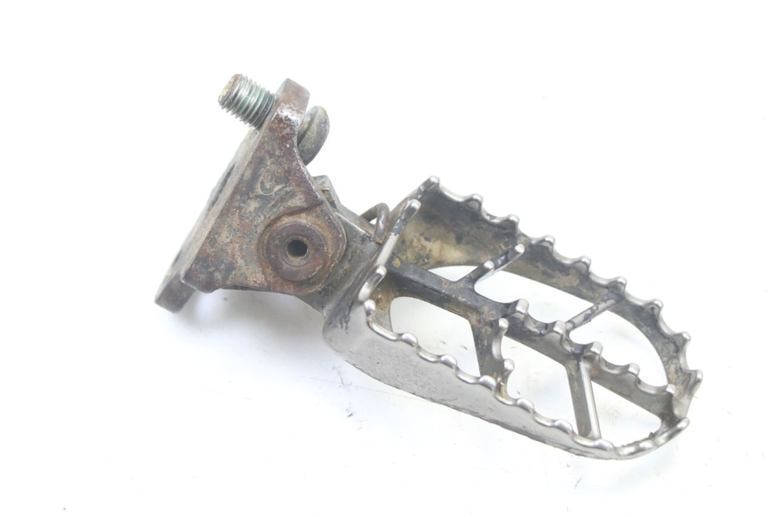 photo de CALE PIED AVANT DROIT YAMAHA YZ-F YZF 250 (2007 - 2013) - Vue principale