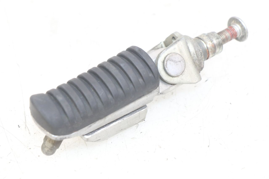 photo de CALE PIED AVANT DROIT KAWASAKI Z 750 (2007 - 2013) - Vue principale