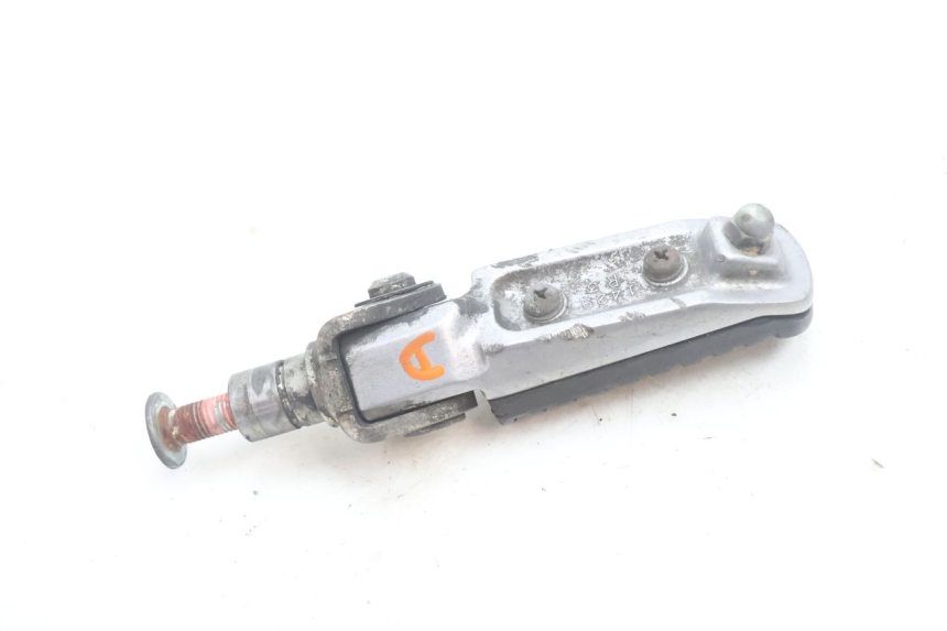 photo de CALE PIED AVANT DROIT KAWASAKI ZX-6R ZX6R 600 (2000 - 2002) - Autre angle de vue