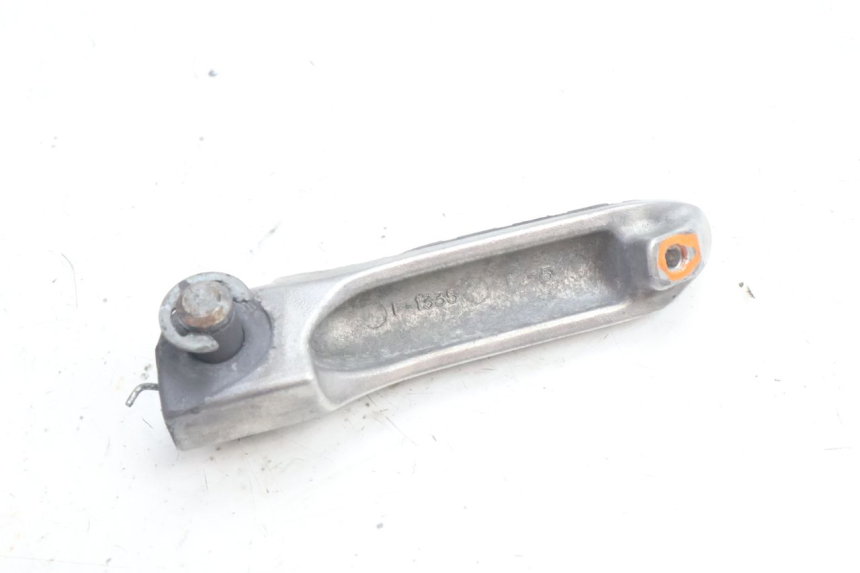 photo de CALE PIED AVANT DROIT KAWASAKI ZZR 600 (1995 - 2004) - Vue d’ensemble