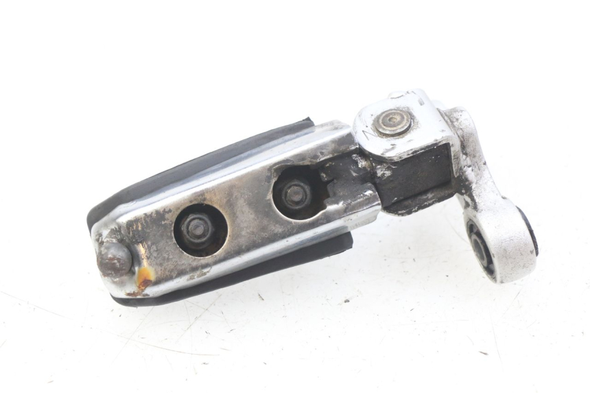photo de REPOSE-PIED AVANT GAUCHE YAMAHA FJ 3CX 1200 (1986 - 1996) - Zoom état d’usage