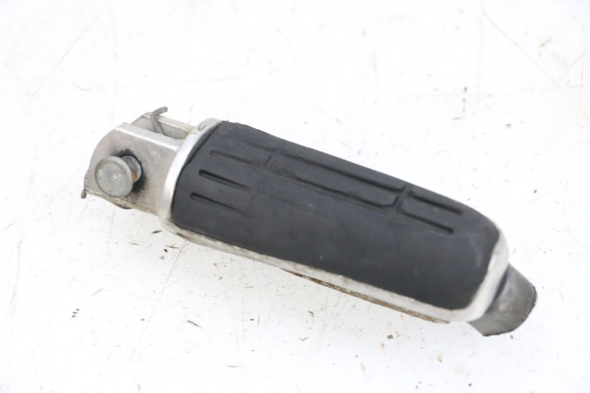 photo de CALE PIED AVANT GAUCHE YAMAHA FJR ABS 1300 (2006 - 2012) - Vue principale