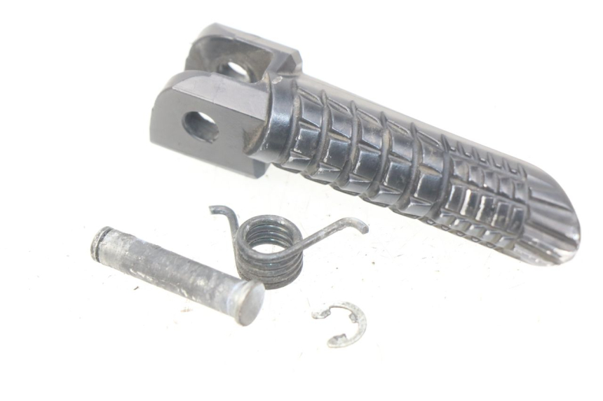 photo de CALE PIED AVANT GAUCHE SUZUKI GSX-R GSXR 750 (2011 - 2016) - Vue principale