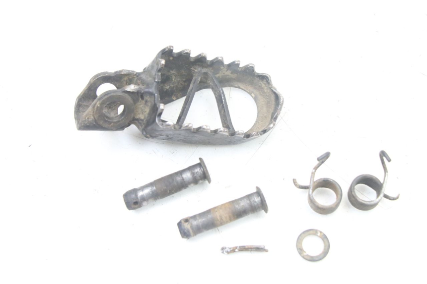 photo de CALE PIED AVANT GAUCHE KAWASAKI KX 65 (2000 - 2019) - Vue principale