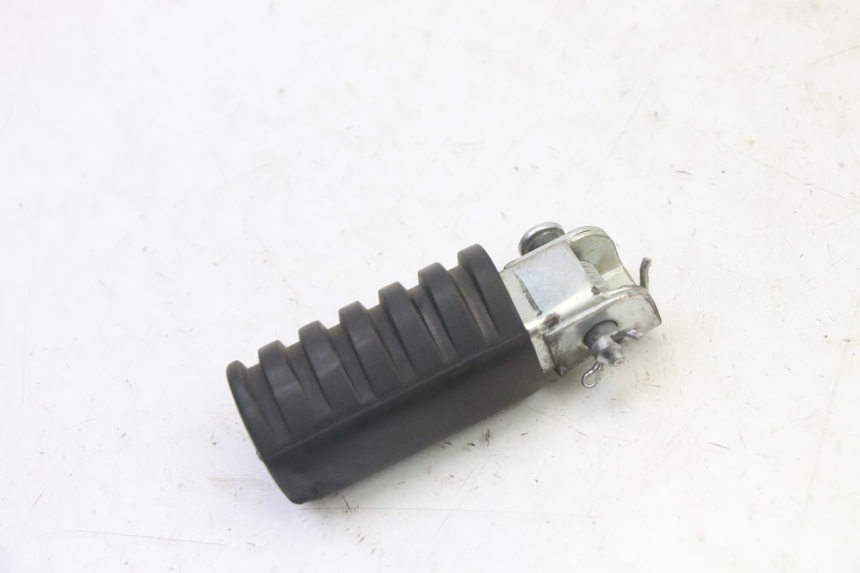 photo de CALE PIED AVANT GAUCHE YAMAHA PW 50 (1984 - 2025) - Vue principale