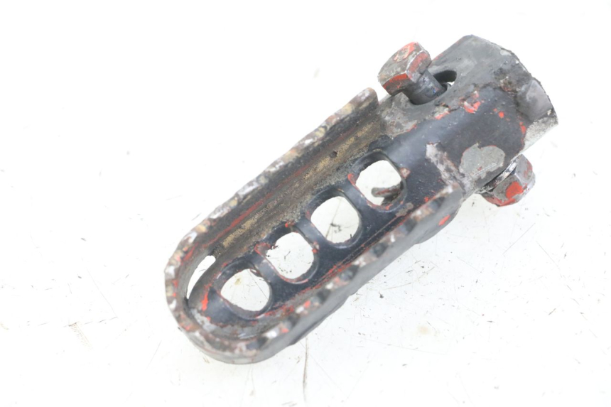 photo de CALE PIED AVANT GAUCHE DERBI SENDA SM X-TREME 50 (2006 - 2010) - Vue principale