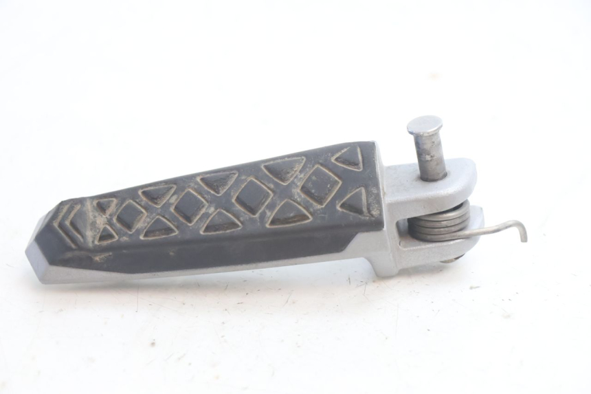 photo de CALE PIED AVANT GAUCHE CAN-AM SPYDER RS 1000 (2008 - 2012) - Vue principale