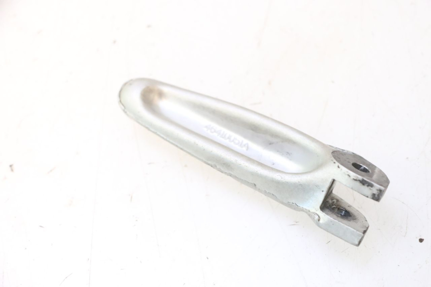 photo de CALE PIED AVANT GAUCHE DUCATI SS IE DS CARENEE 1000 (2002 - 2006) - Détail de la pièce