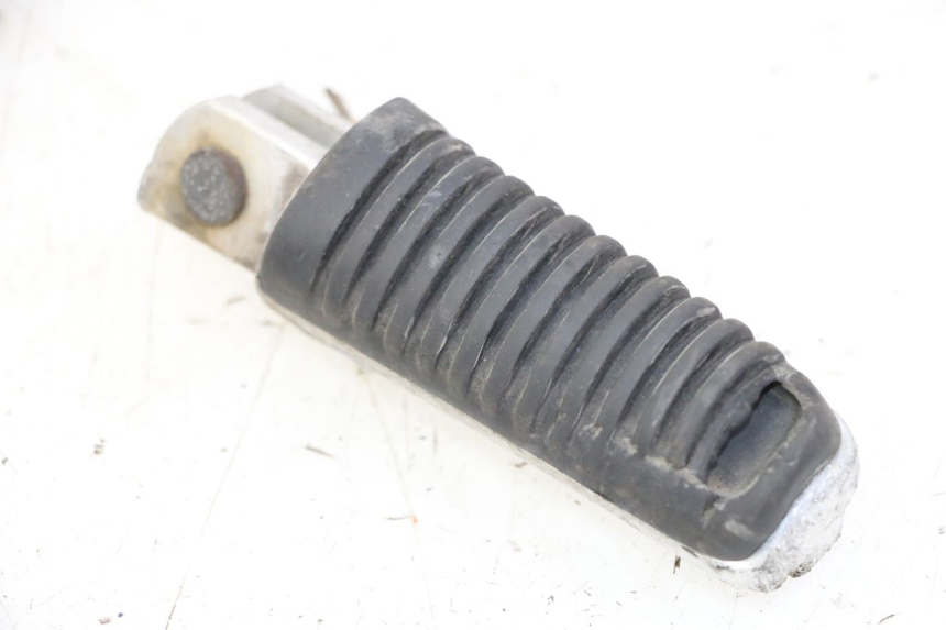 photo de CALE PIED AVANT GAUCHE YAMAHA XJN DIVERSION 600 (2000 - 2003) - Vue principale