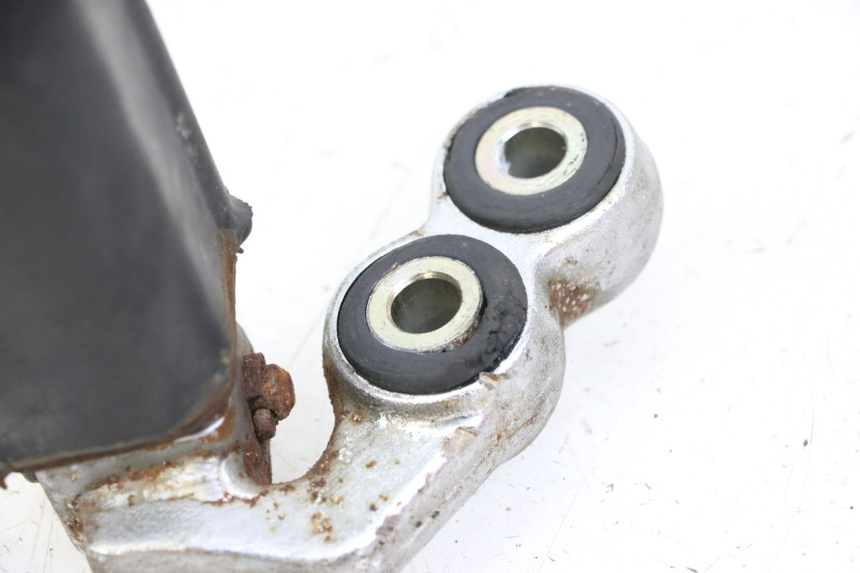 photo de CALE PIED AVANT GAUCHE YAMAHA XV VIRAGO 535 (1988 - 2004) - Zoom état d’usage