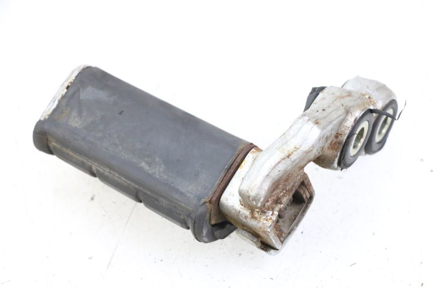 photo de CALE PIED AVANT GAUCHE YAMAHA XV VIRAGO 535 (1988 - 2004) - Points de fixation