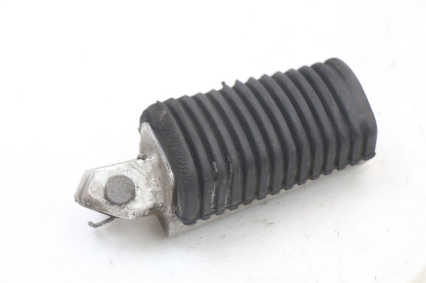 photo de CALE PIED AVANT GAUCHE YAMAHA XVS DRAG STAR DRAGSTAR 650 (1997 - 2007) - Zoom état d’usage