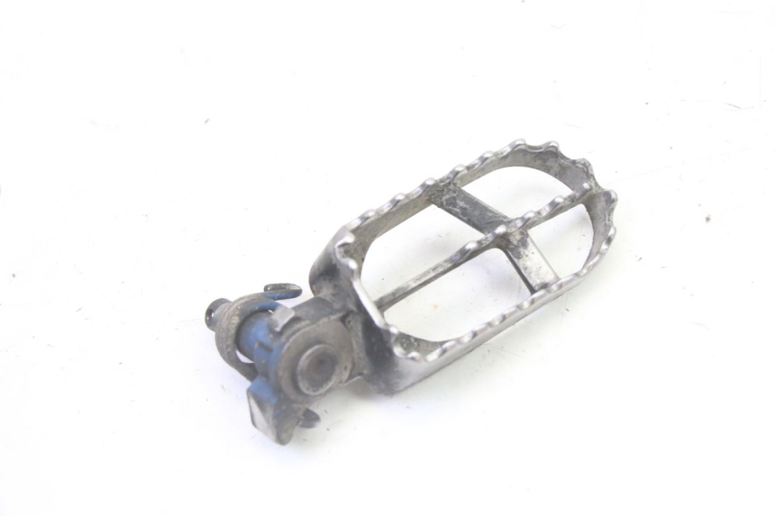 photo de CALE PIED AVANT GAUCHE YAMAHA YZ 125 (1998 - 2005) - Zoom état d’usage
