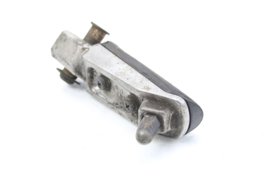 photo de REPOSE-PIED AVANT GAUCHE KAWASAKI ZR7 ZR-7 S 750 (1999 - 2004) - Vue d’ensemble