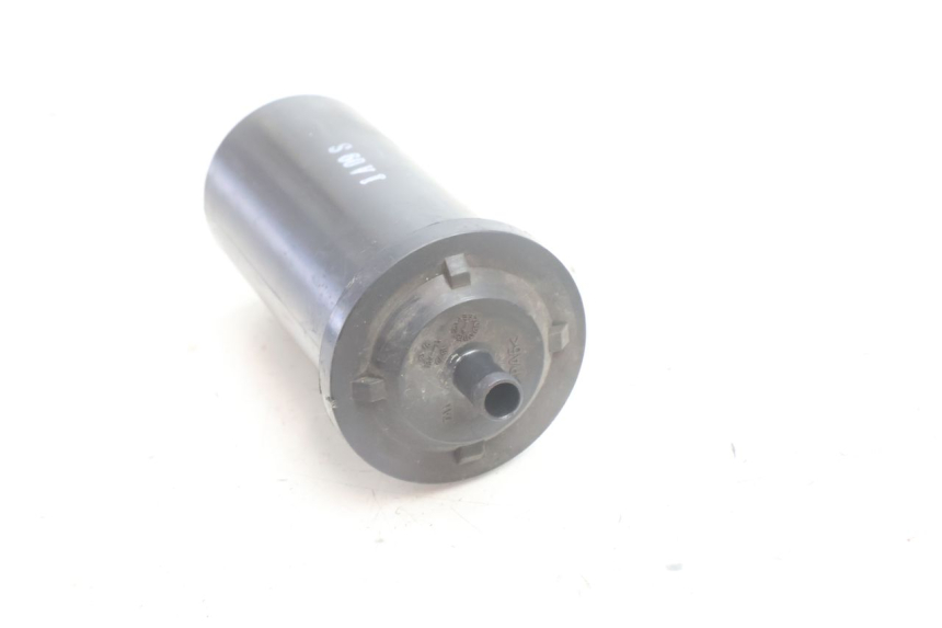 photo de CANISTER YAMAHA N-MAX NMAX 125 (2021 - 2024) - Gros plan technique