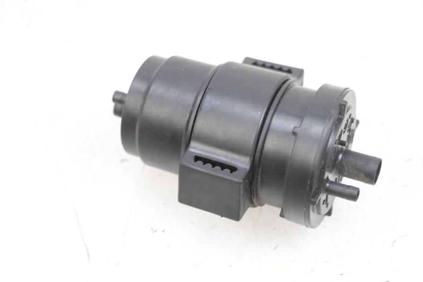 photo de CANISTER PEUGEOT SPEEDFIGHT 4 4T EFI 50 (2021 - 2025) - Zoom état d’usage