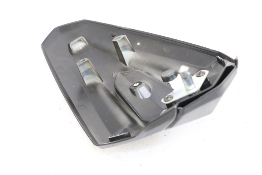 photo de CAPOT SELLE KAWASAKI NINJA 400 (2018 - 2023) - Détail de la pièce