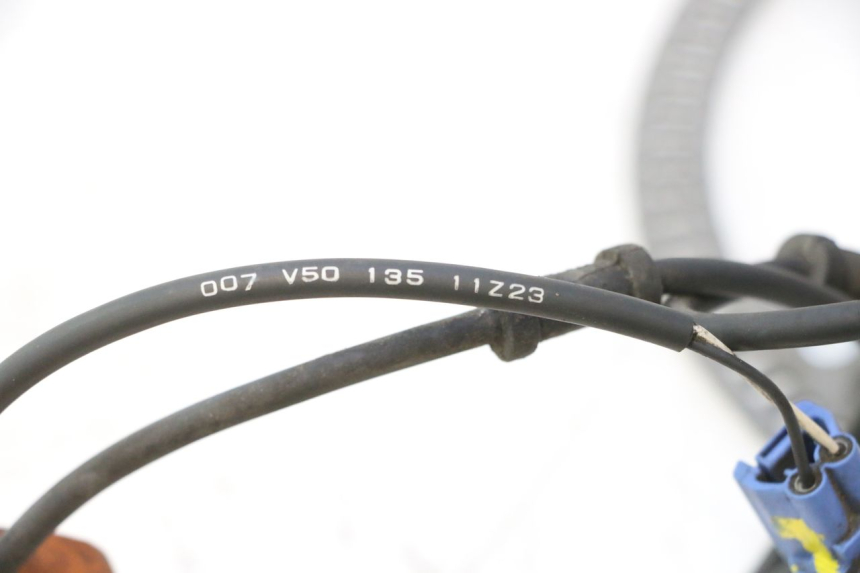 photo de CAPTEUR ABS ARRIERE SUZUKI BURGMAN EXECUTIVE ABS 650 (2006 - 2012) - Points de fixation