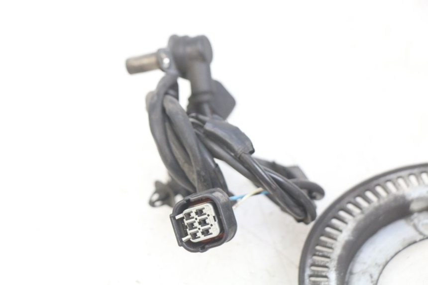 photo de CAPTEUR ABS ARRIERE HONDA FJS SILVERWING SILVER WING 400 (2009 - 2016) - Autre angle de vue